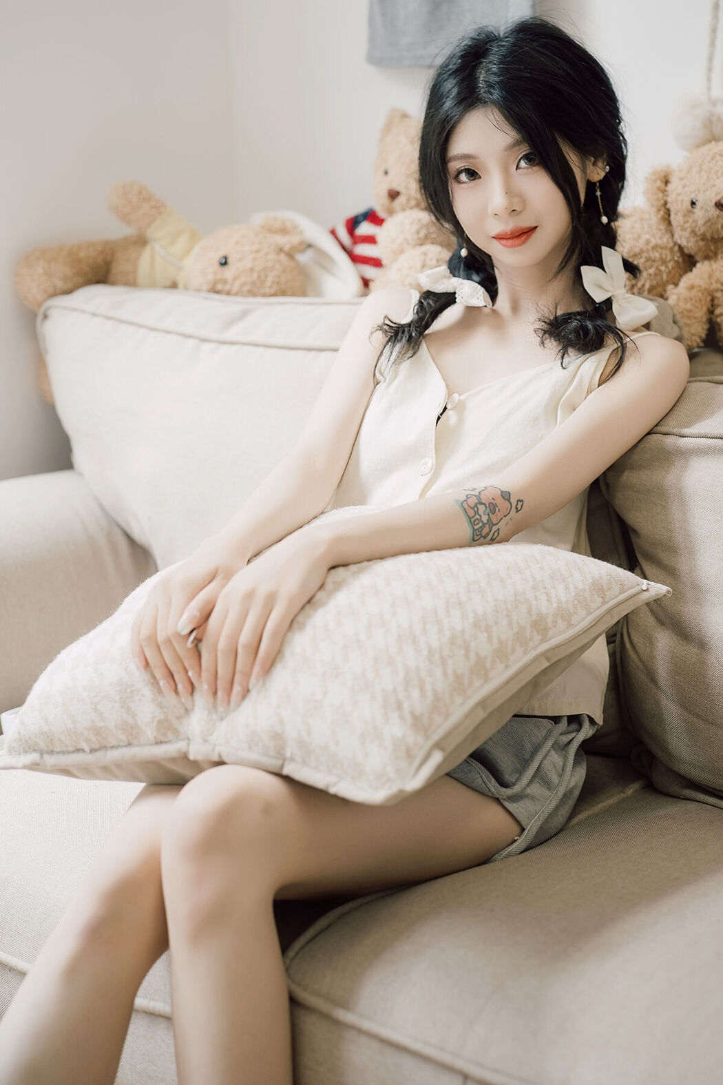 YiTuYu艺图语 Vol.7371 Chi Zi Cover Photo