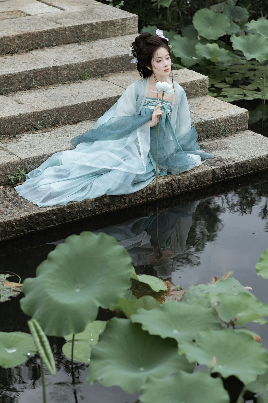 YiTuYu艺图语 Vol.7336 Ling Ling Er