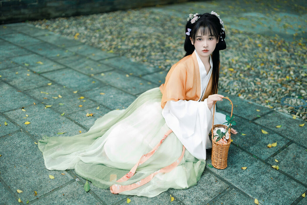 YiTuYu艺图语 Vol.7413 Xiao Xiao Yu