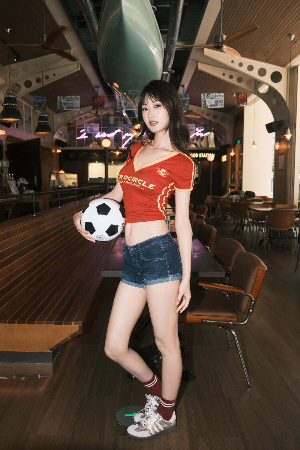 YiTuYu艺图语 Vol.7454 Chen Nian Xiao Jiu