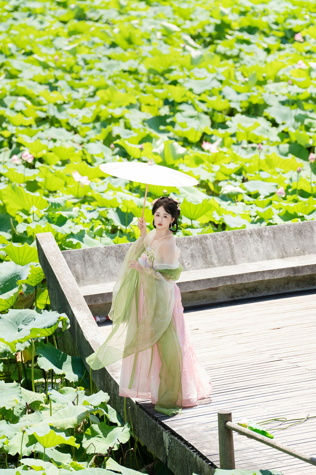 YiTuYu艺图语 Vol.7550 Jiao Yi Zhi Sui Sui