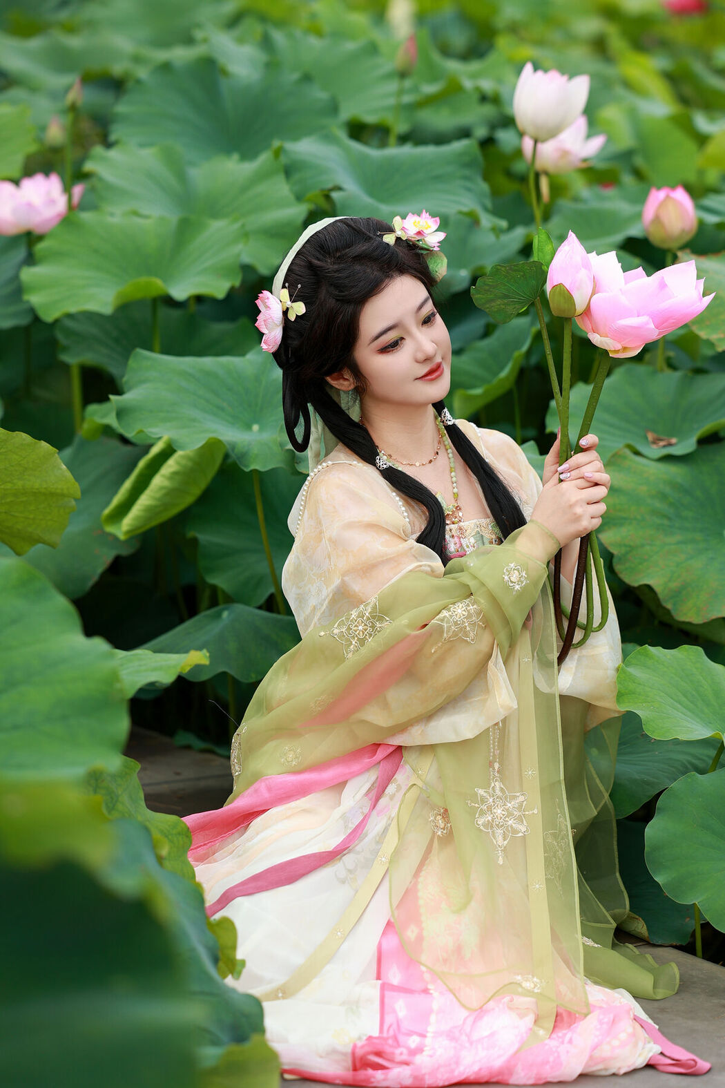 YiTuYu艺图语 Vol.7542 Bu Ke Ai De He He Miao