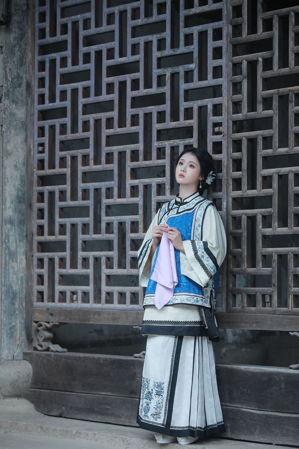 YiTuYu艺图语 Vol.7548 He Xiang Gu