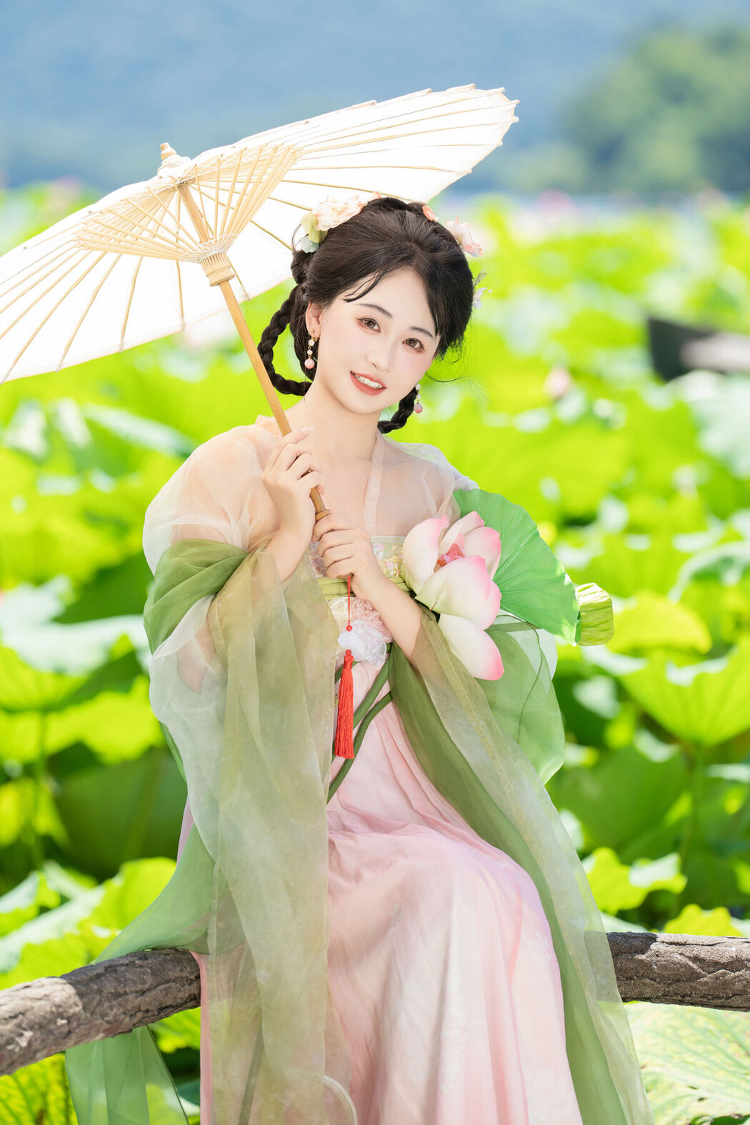 YiTuYu艺图语 Vol.7550 Jiao Yi Zhi Sui Sui