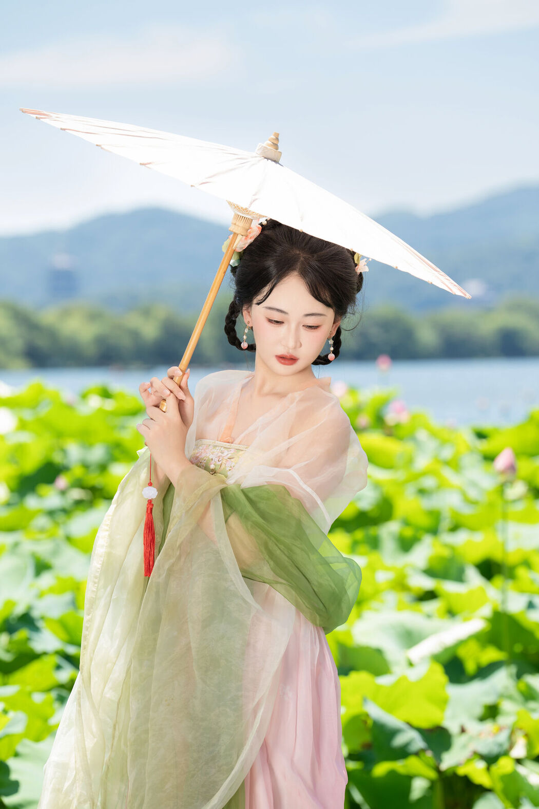 YiTuYu艺图语 Vol.7550 Jiao Yi Zhi Sui Sui
