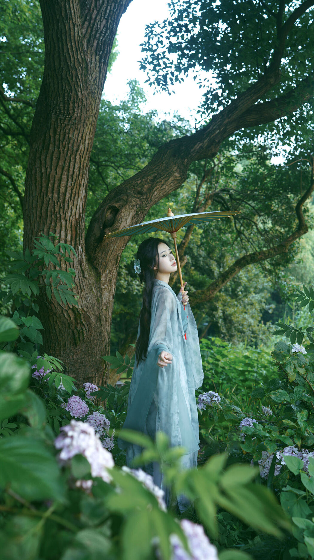 YiTuYu艺图语 Vol.7533 Zang Yi Tong