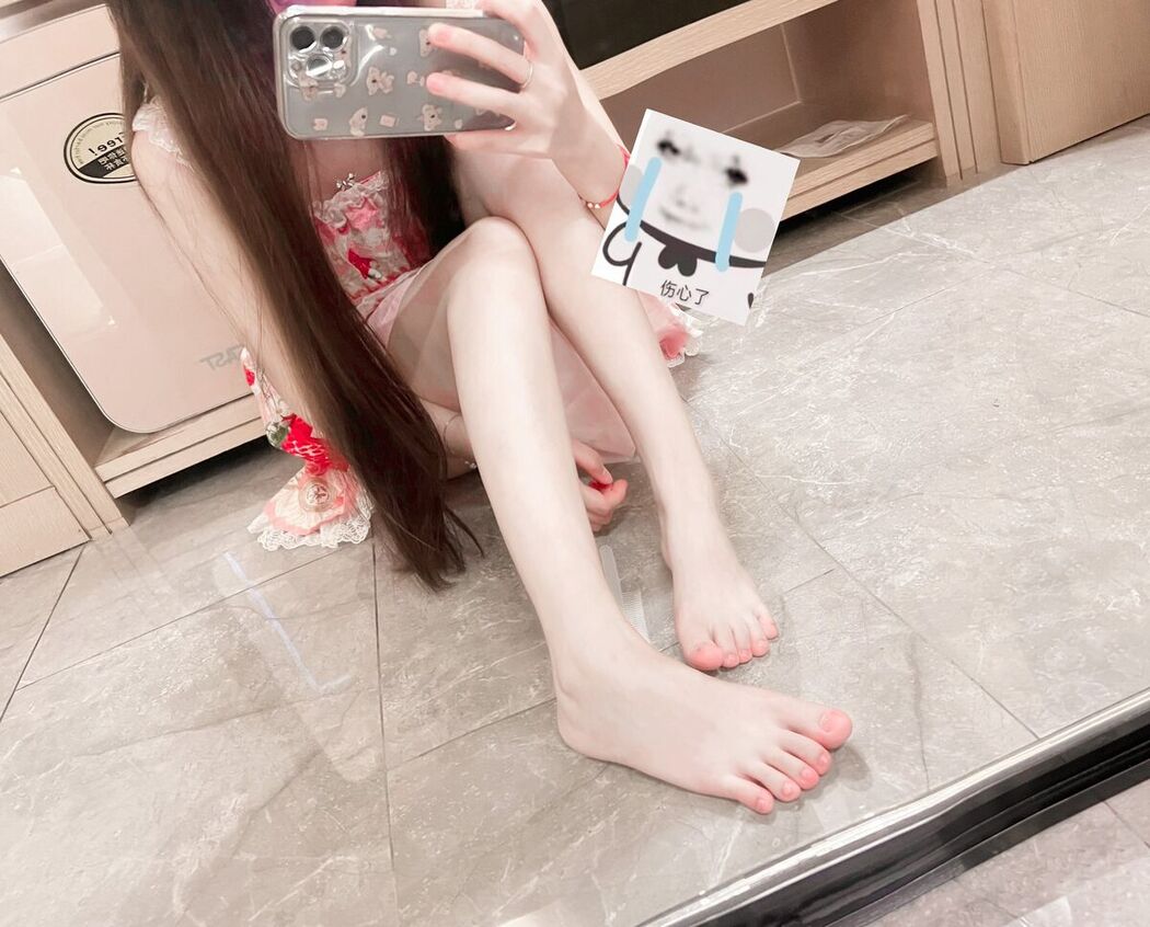 Coser@jasmine甜酱 – 超嫩福利姬少女 爆浆勾人小妖精 Part01 (47P – 68V)