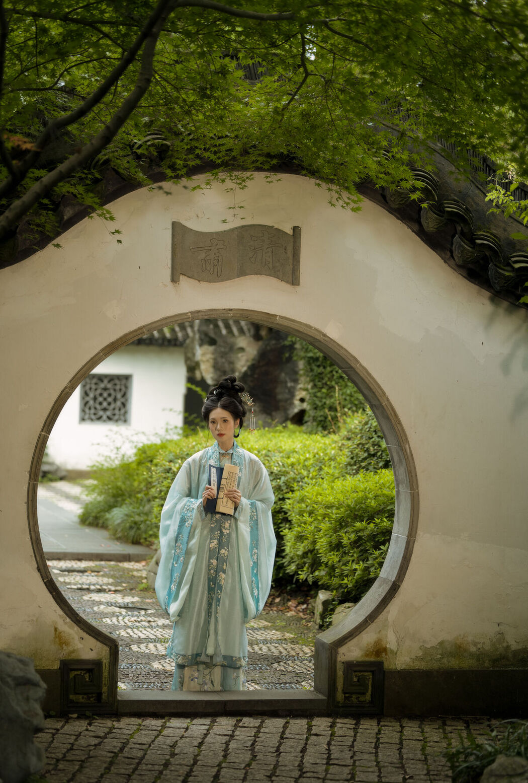 YiTuYu艺图语 Vol.7551 Yu Qing