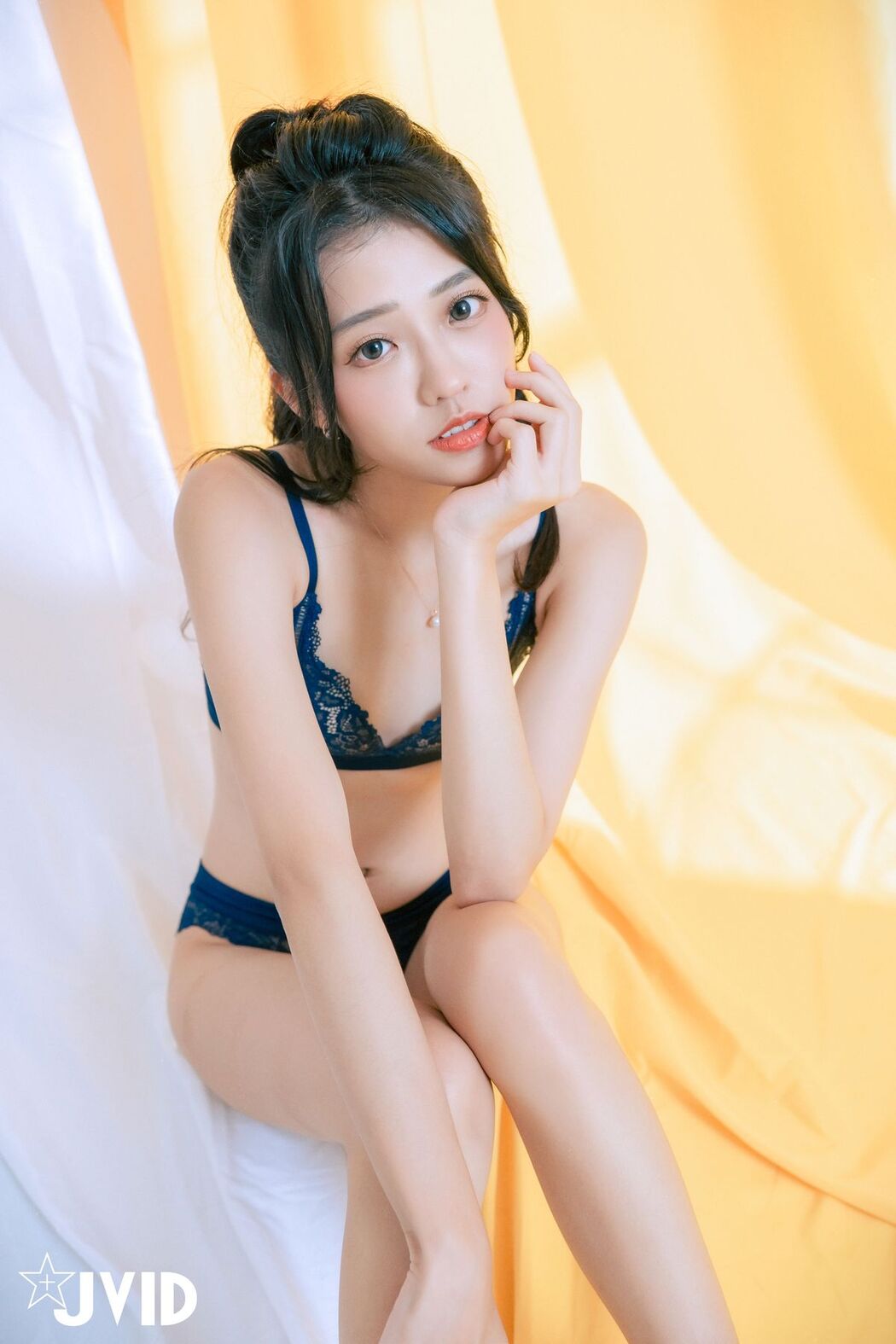 JVID Yan Yan 妍妍 Angel &#8211; 網拍模特兒の淺規則－妍妍 遭射淫師脅迫脫衣強拍裸照 配合度太高反而引起射淫師邪念 Part02 (61P)