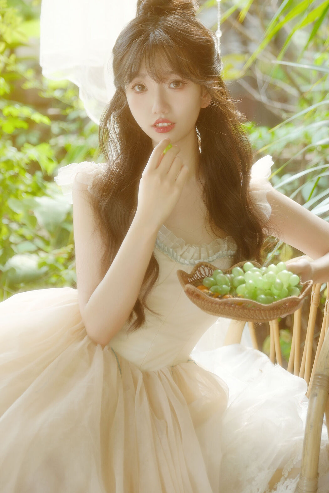 YiTuYu艺图语 Vol.7553 Shi Yi Cover Photo