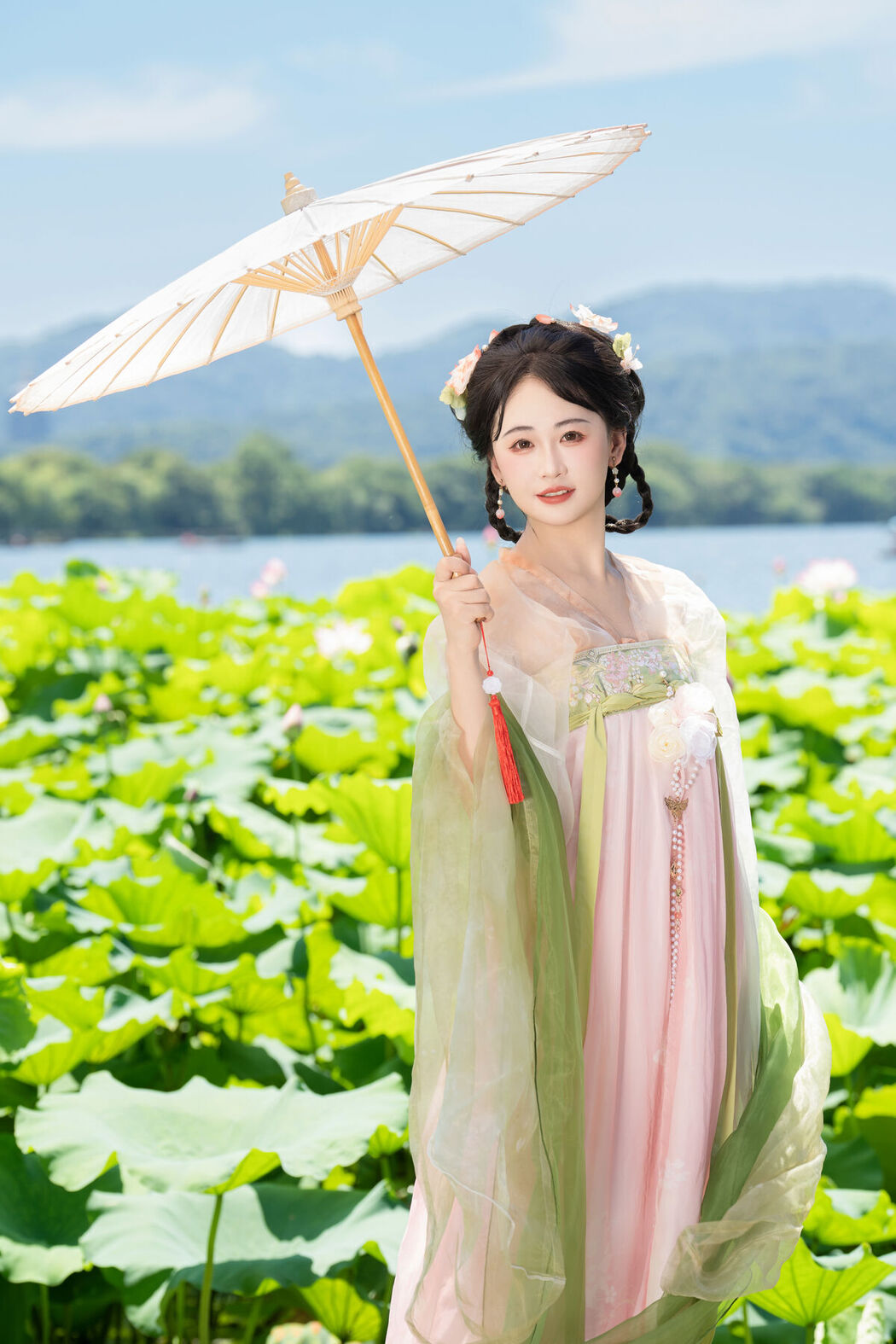 YiTuYu艺图语 Vol.7550 Jiao Yi Zhi Sui Sui