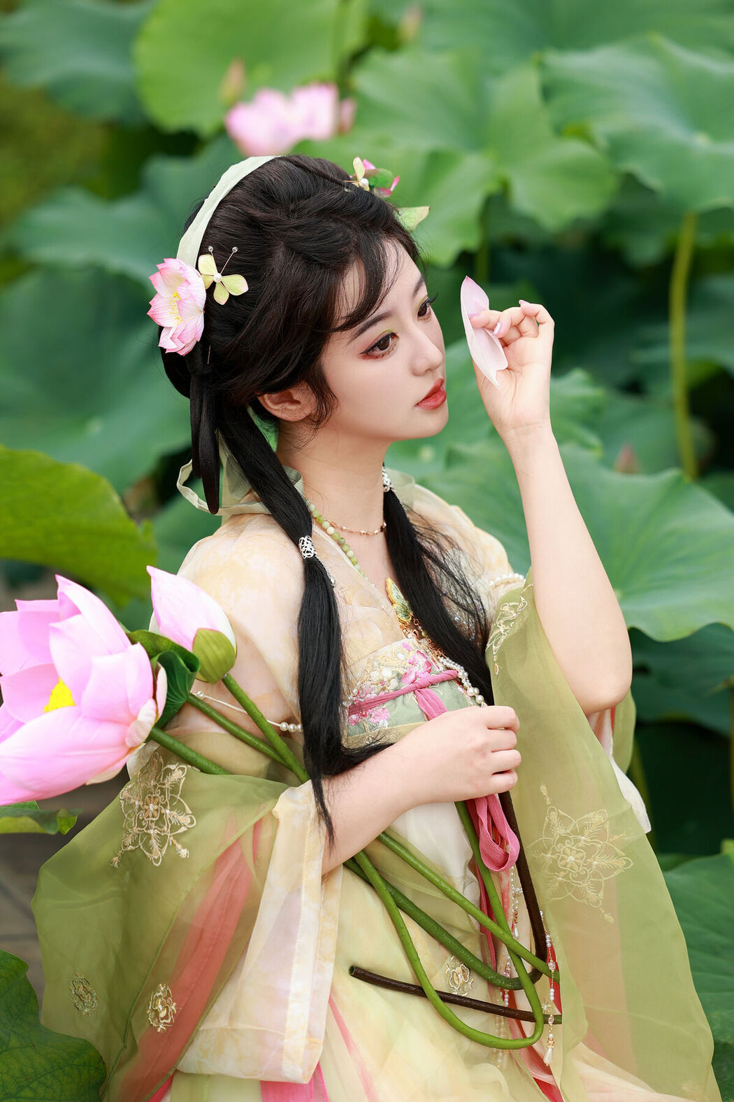 YiTuYu艺图语 Vol.7542 Bu Ke Ai De He He Miao