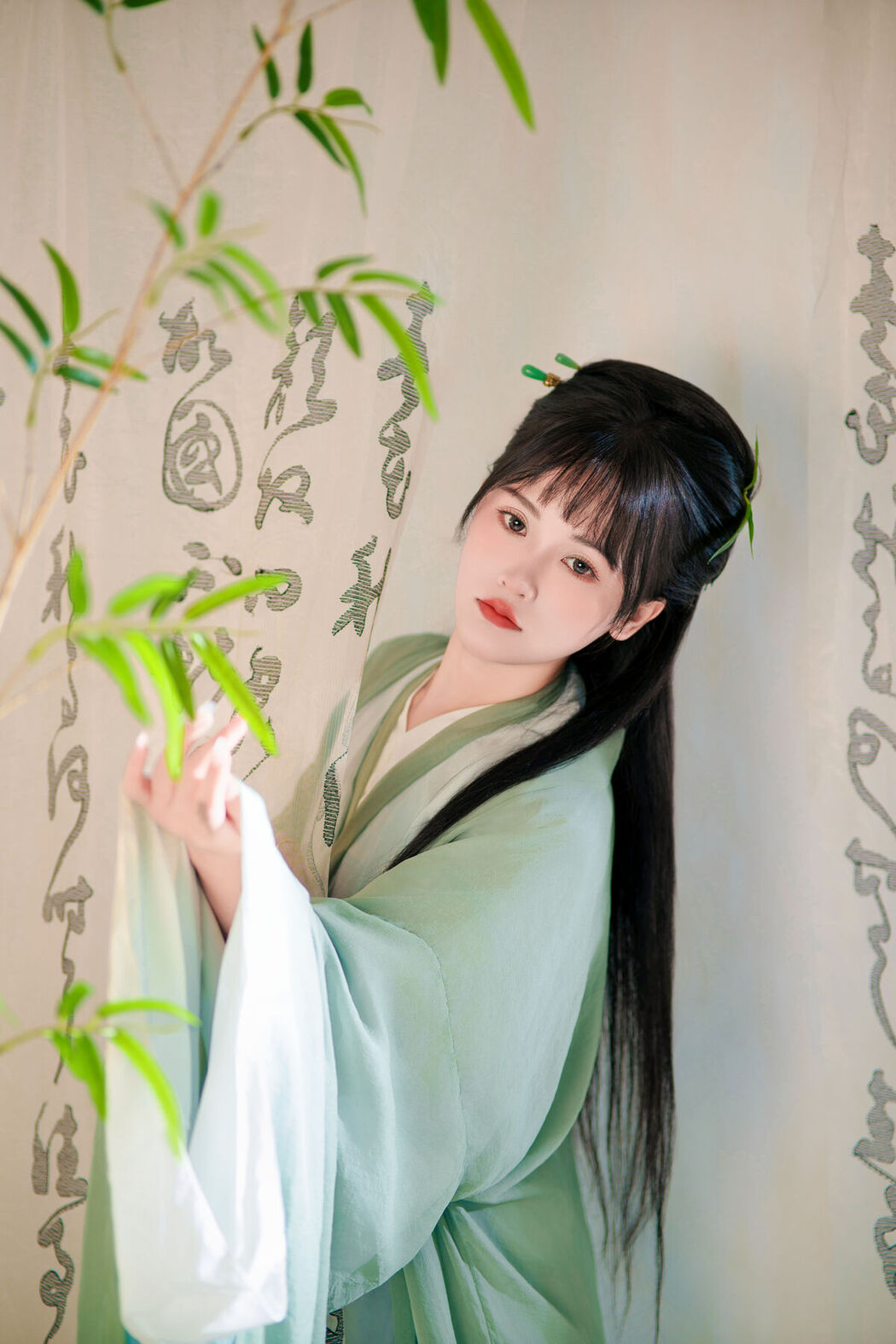 YiTuYu艺图语 Vol.7541 Xiao Xiao Yu