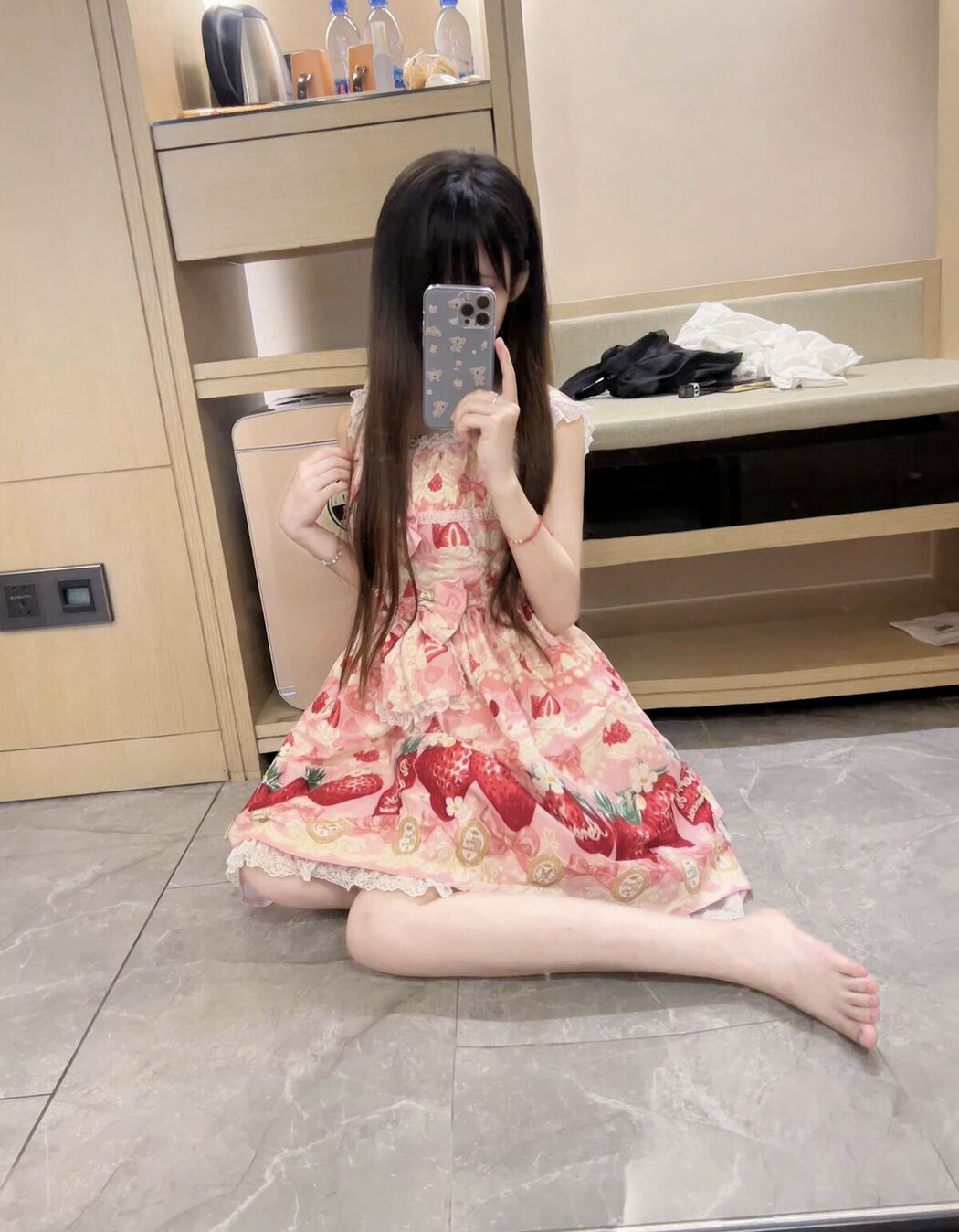 Coser@jasmine甜酱 – 超嫩福利姬少女 爆浆勾人小妖精 Part01 (47P – 68V)