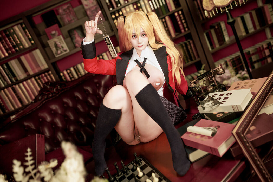 Coser@阿雪雪 – 狂赌之渊 早乙女芽亚里 制服 (90P)