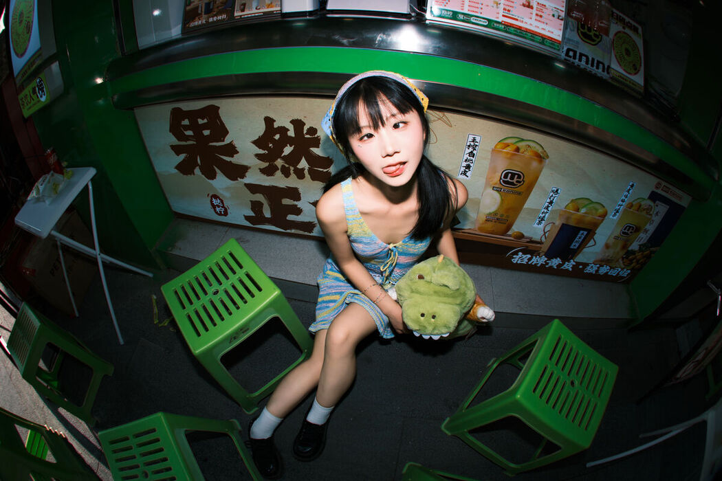 YiTuYu艺图语 Vol.7535 Rou Song Bao