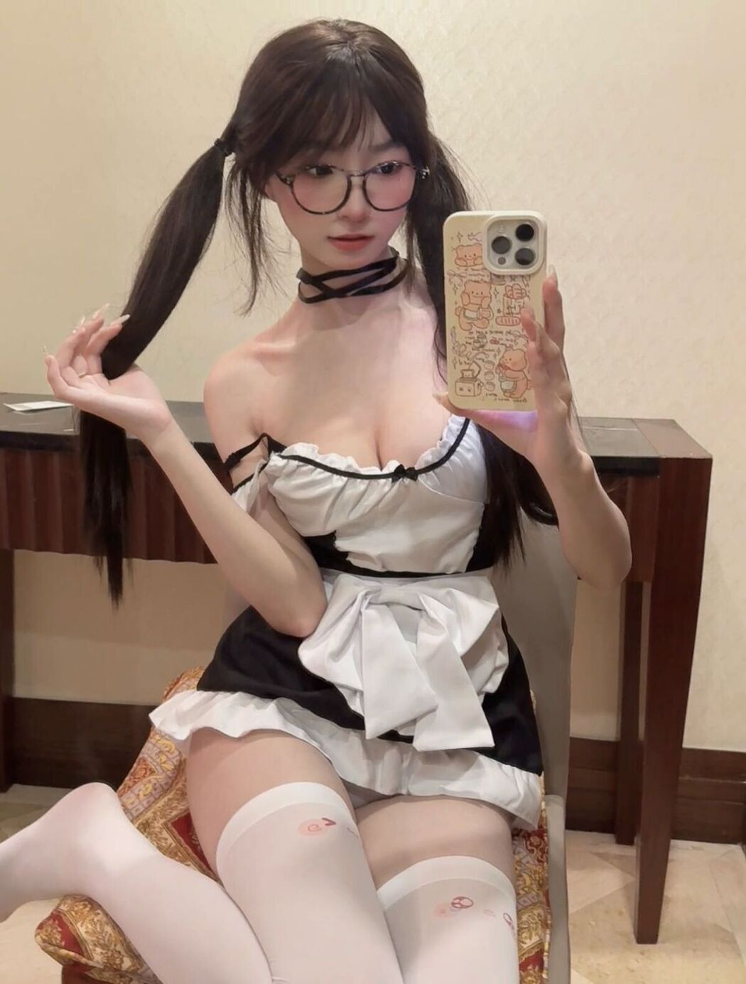 Coser@jasmine甜酱 – 超嫩福利姬少女 爆浆勾人小妖精 Part01 (47P – 68V)