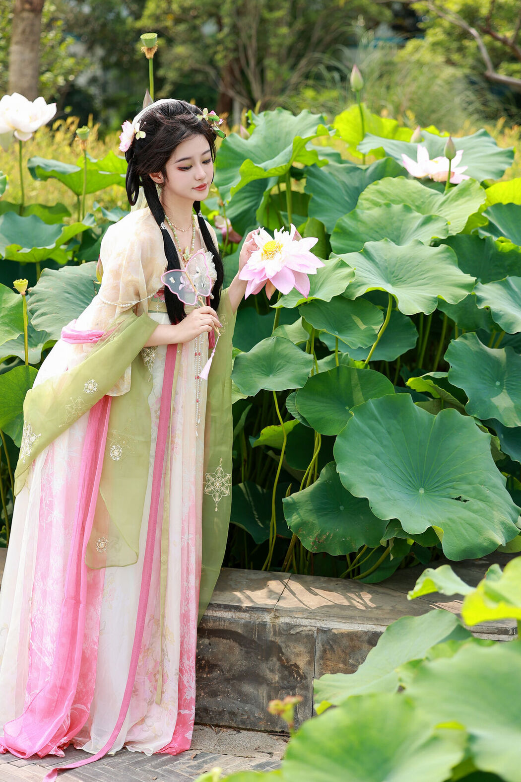 YiTuYu艺图语 Vol.7542 Bu Ke Ai De He He Miao