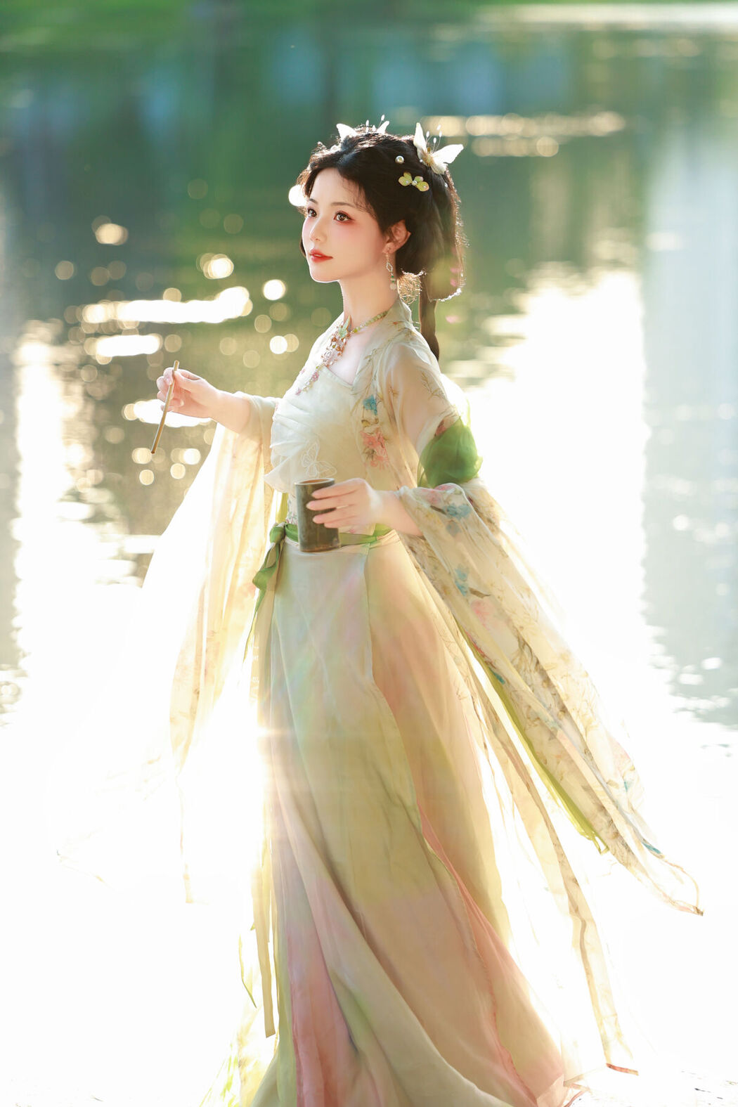 YiTuYu艺图语 Vol.7579 Yu Xiao Li Lili