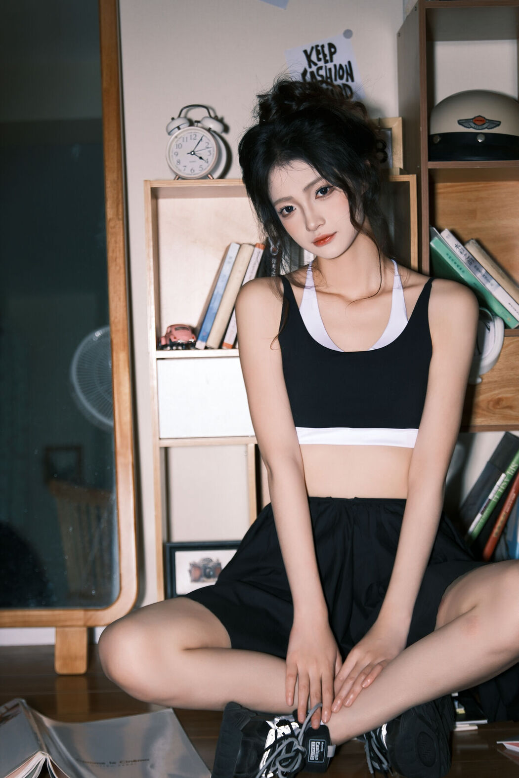 YiTuYu艺图语 Vol.7622 Xiao Dai Tong Xue