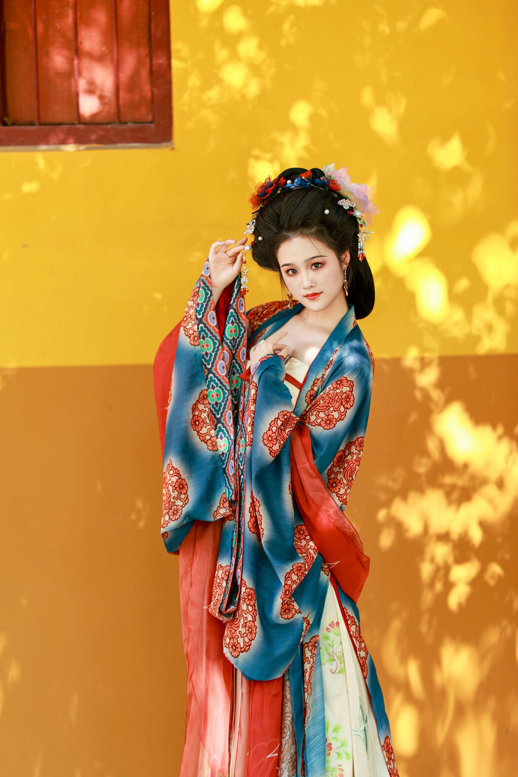 YiTuYu艺图语 Vol.7557 Shi Xiao Ran Ya