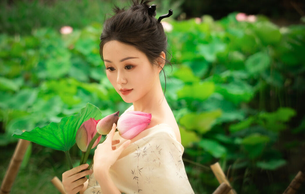 YiTuYu艺图语 Vol.7568 Er Shi Si Shi