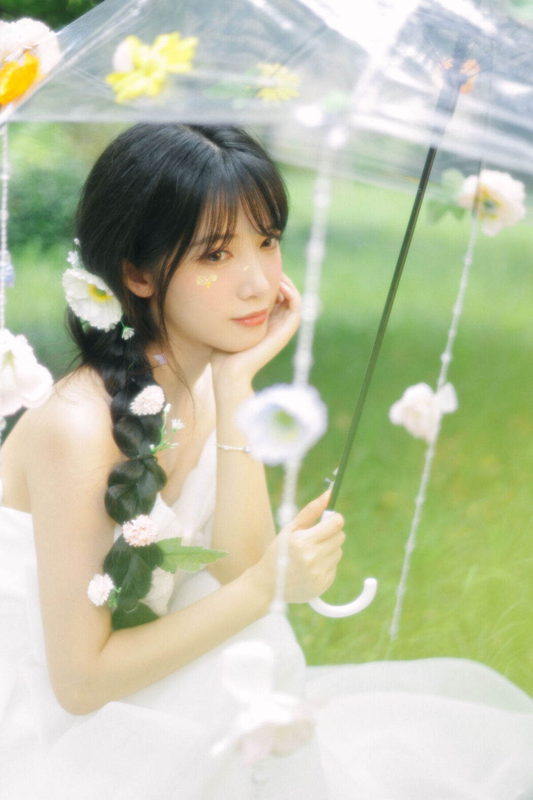 YiTuYu艺图语 Vol.7586 Yi Zhi A Meng Zai