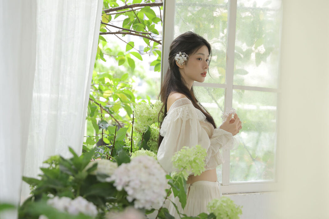 YiTuYu艺图语 Vol.7555 Ban Ban Jiang
