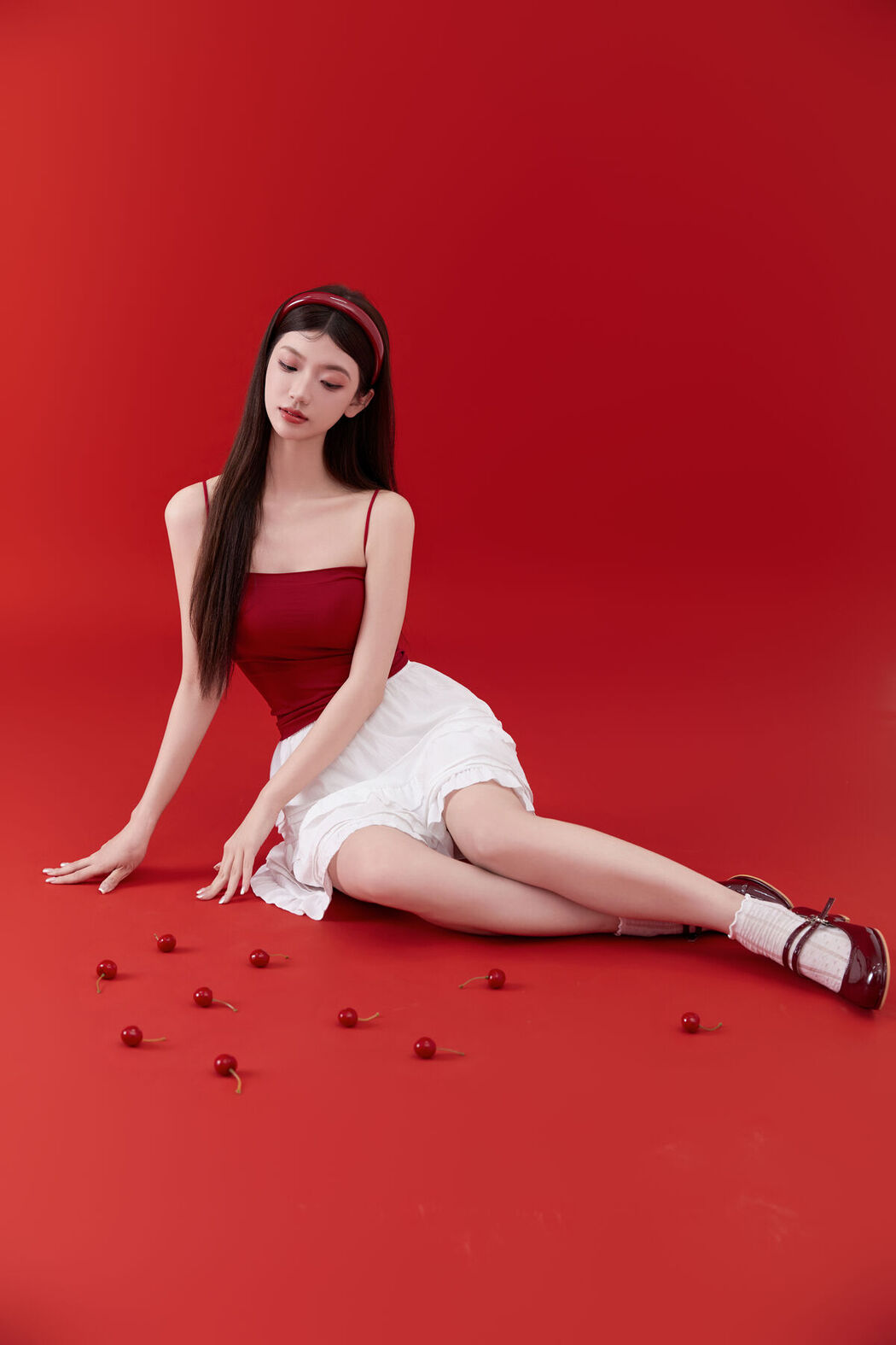 YiTuYu艺图语 Vol.7585 Ke Ai Ya Ya Zi