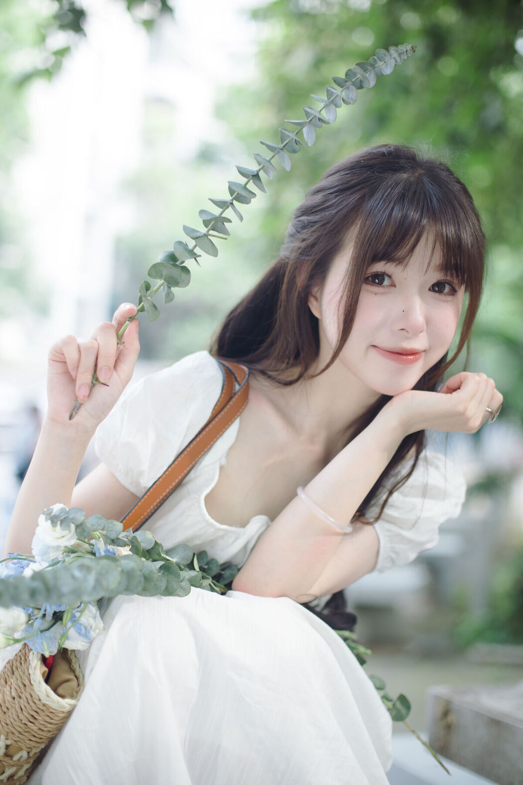 YiTuYu艺图语 Vol.7572 San San Bu Meng Ri Ji