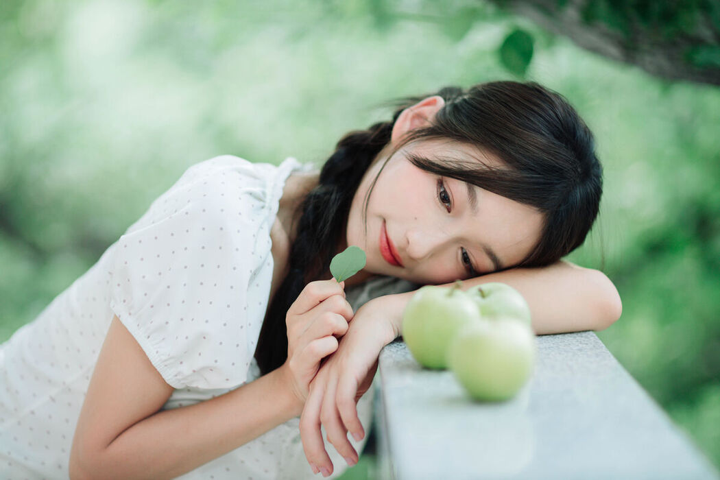 YiTuYu艺图语 Vol.7556 Yu Er
