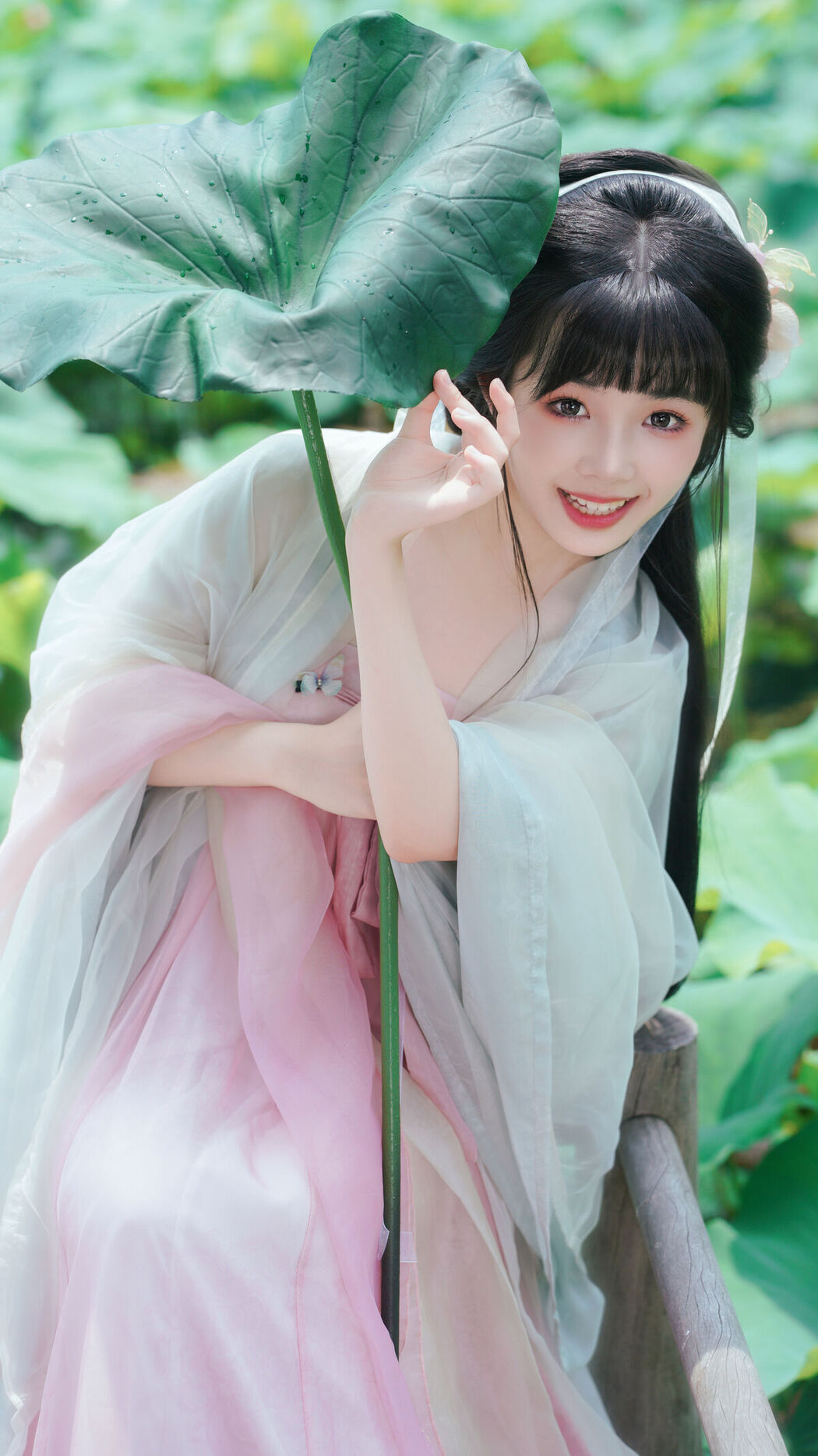 YiTuYu艺图语 Vol.7561 Yu Kimi