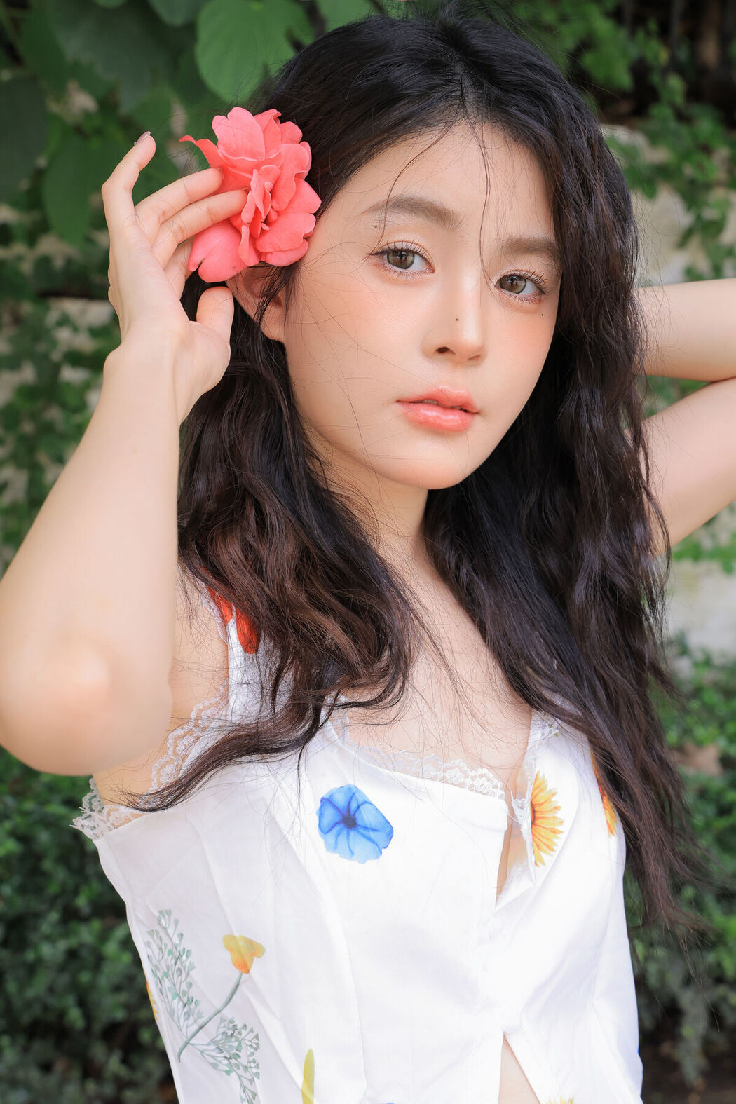 YiTuYu艺图语 Vol.7582 Luo Xin Xin
