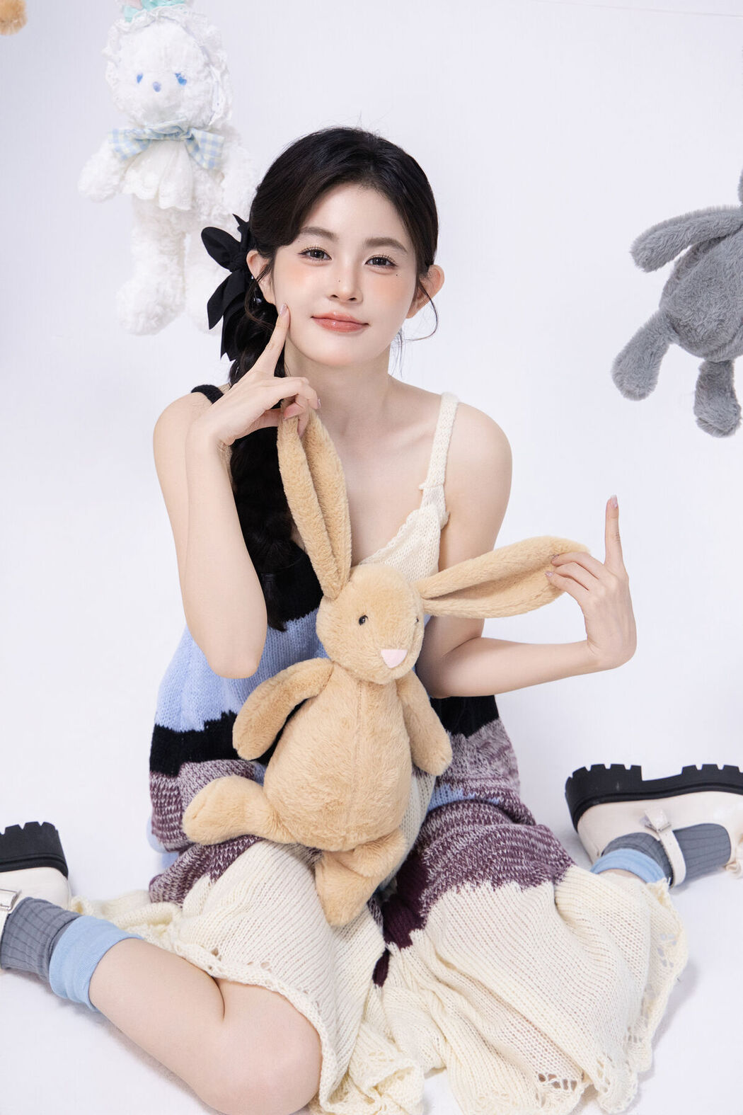 YiTuYu艺图语 Vol.7627 Luo Xin Xin
