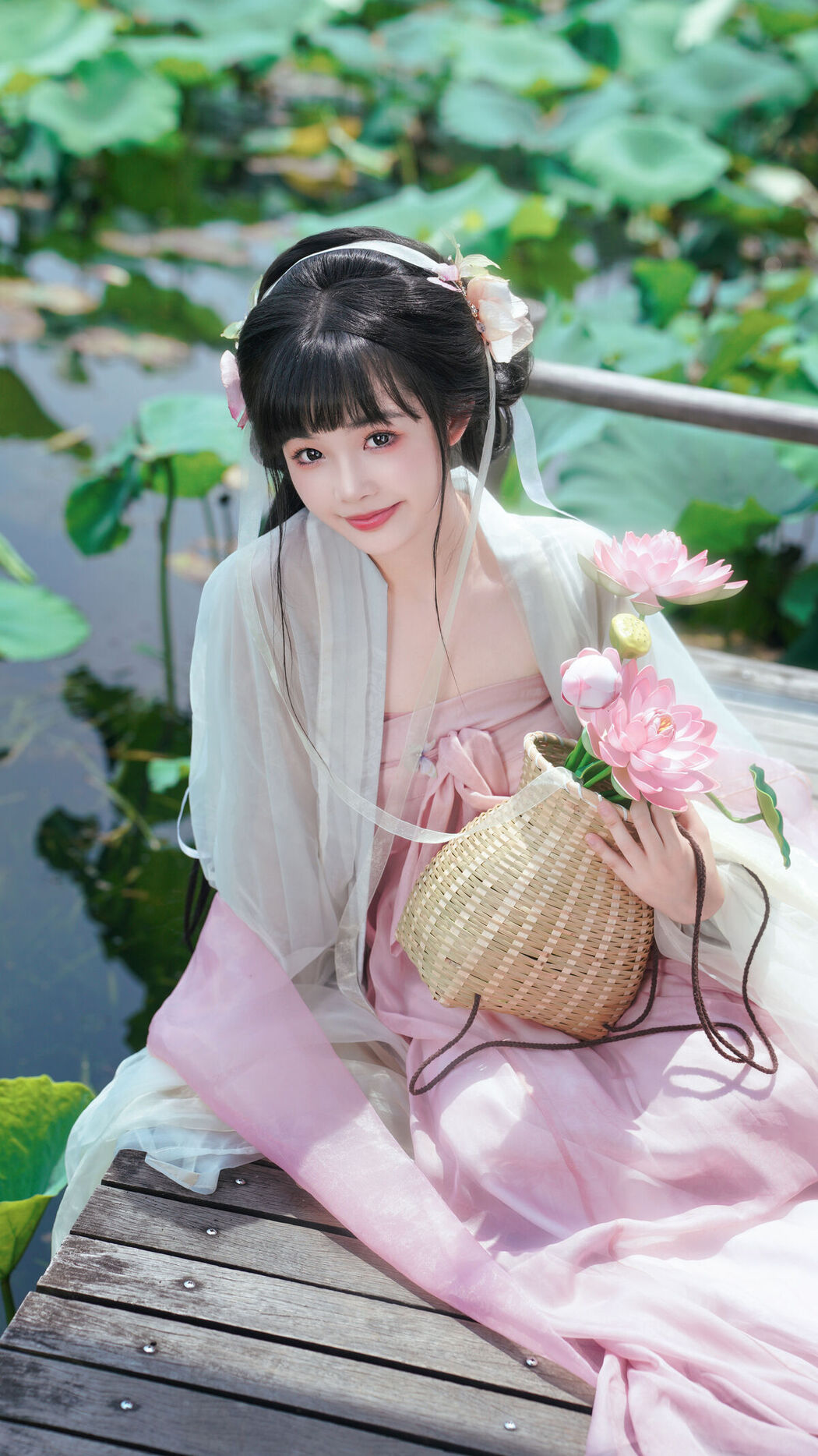 YiTuYu艺图语 Vol.7561 Yu Kimi