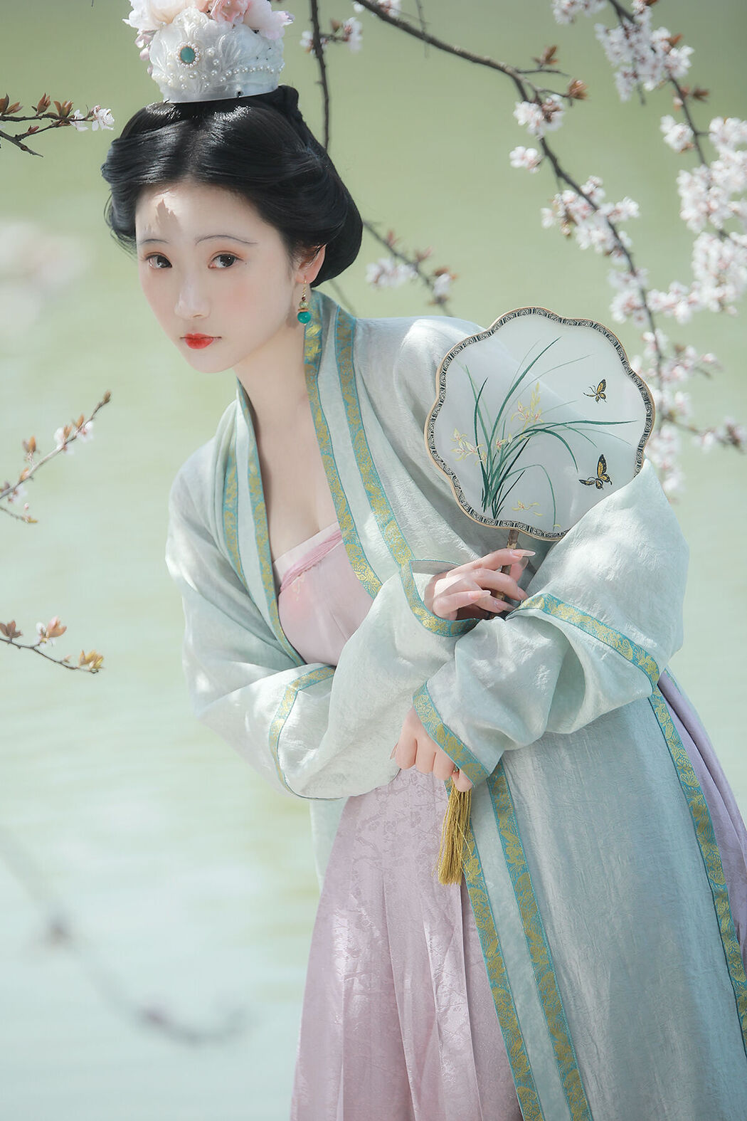 YiTuYu艺图语 Vol.7599 Chun Yu Cover Photo