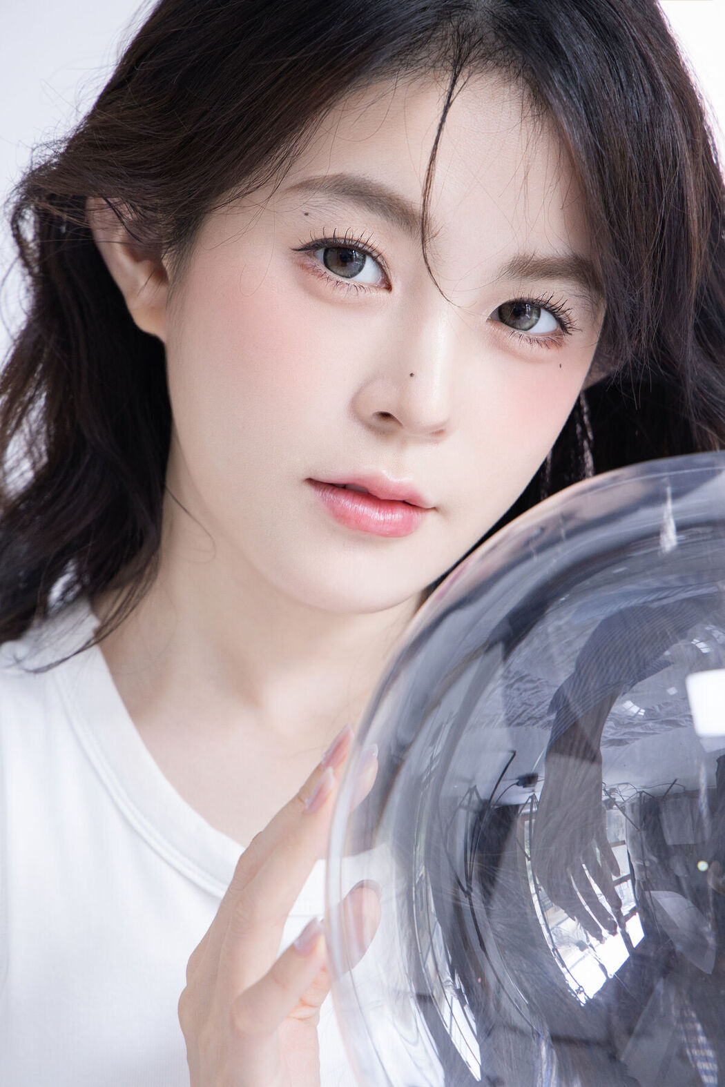 YiTuYu艺图语 Vol.7596 Luo Xin Xin