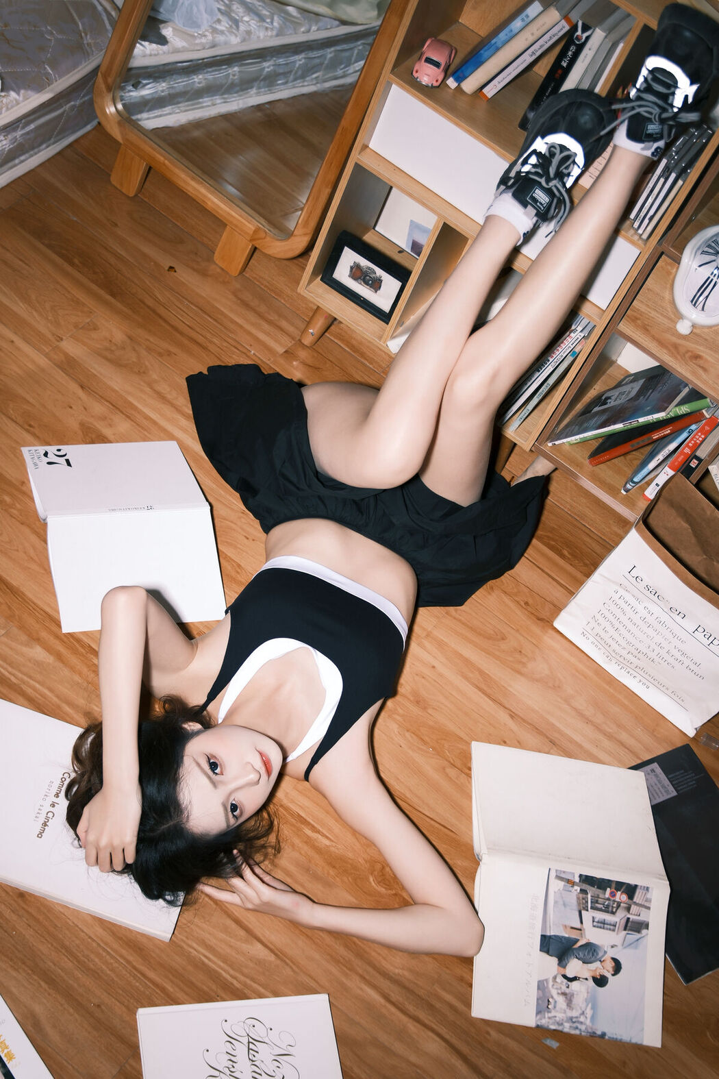 YiTuYu艺图语 Vol.7622 Xiao Dai Tong Xue