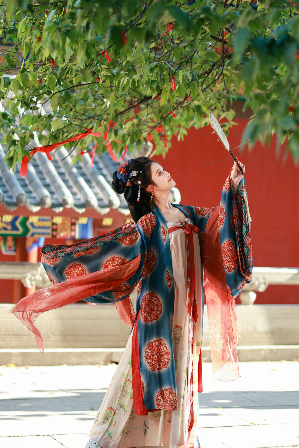 YiTuYu艺图语 Vol.7557 Shi Xiao Ran Ya