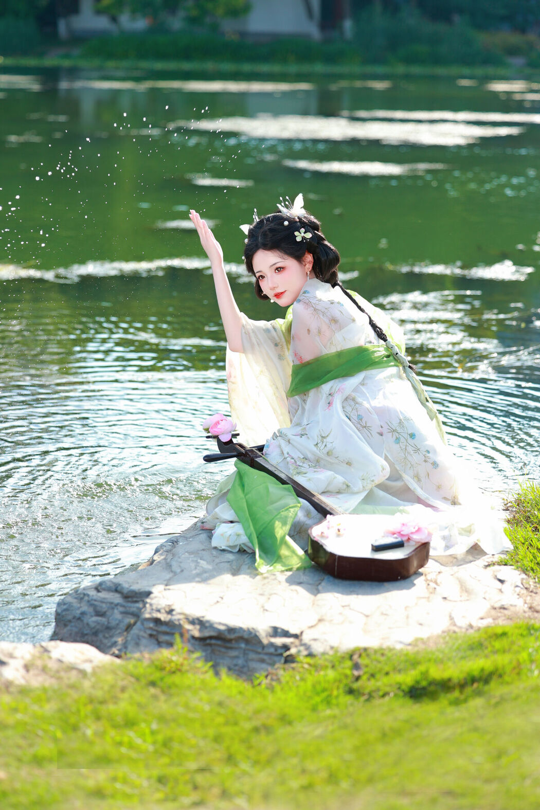 YiTuYu艺图语 Vol.7579 Yu Xiao Li Lili