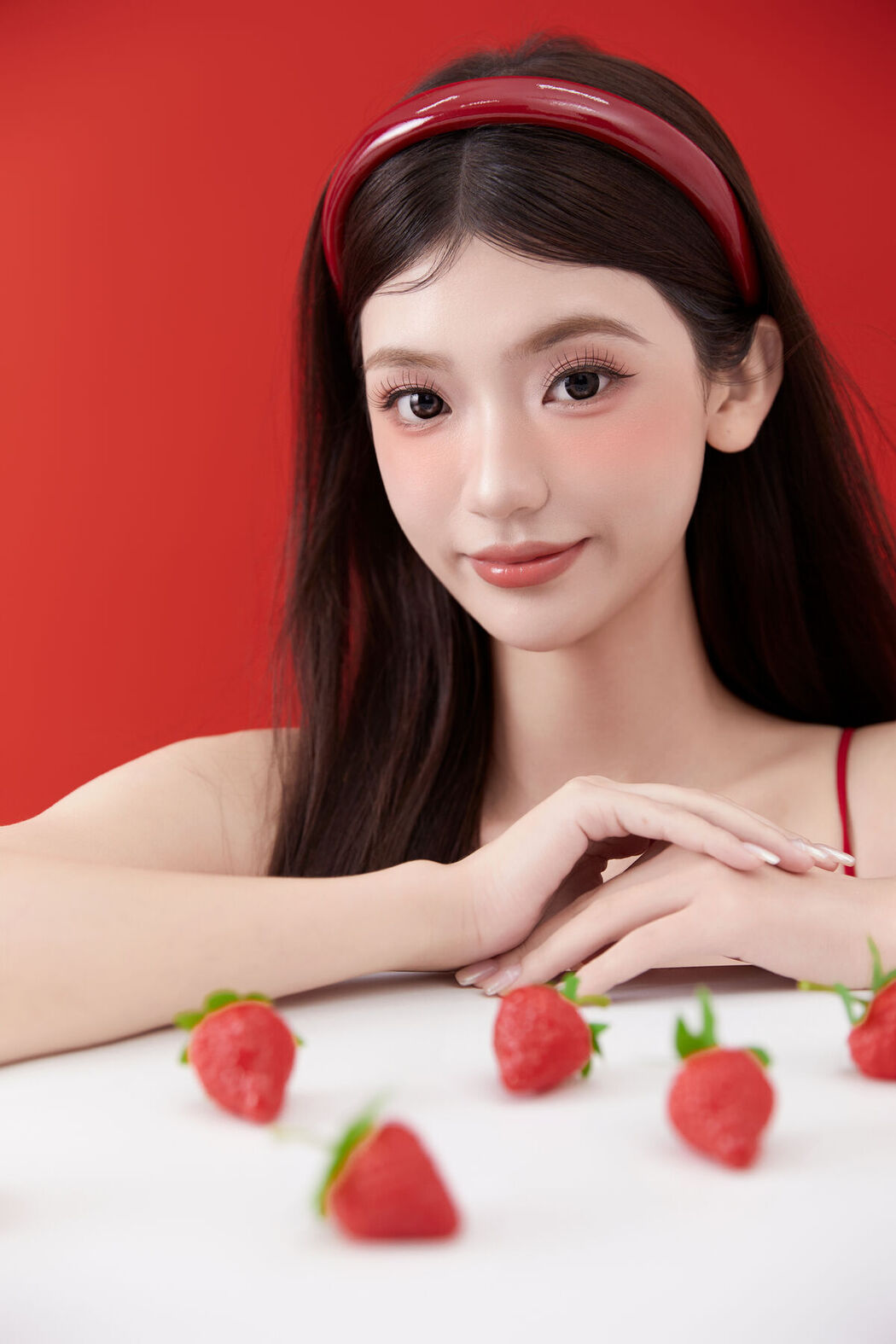 YiTuYu艺图语 Vol.7585 Ke Ai Ya Ya Zi