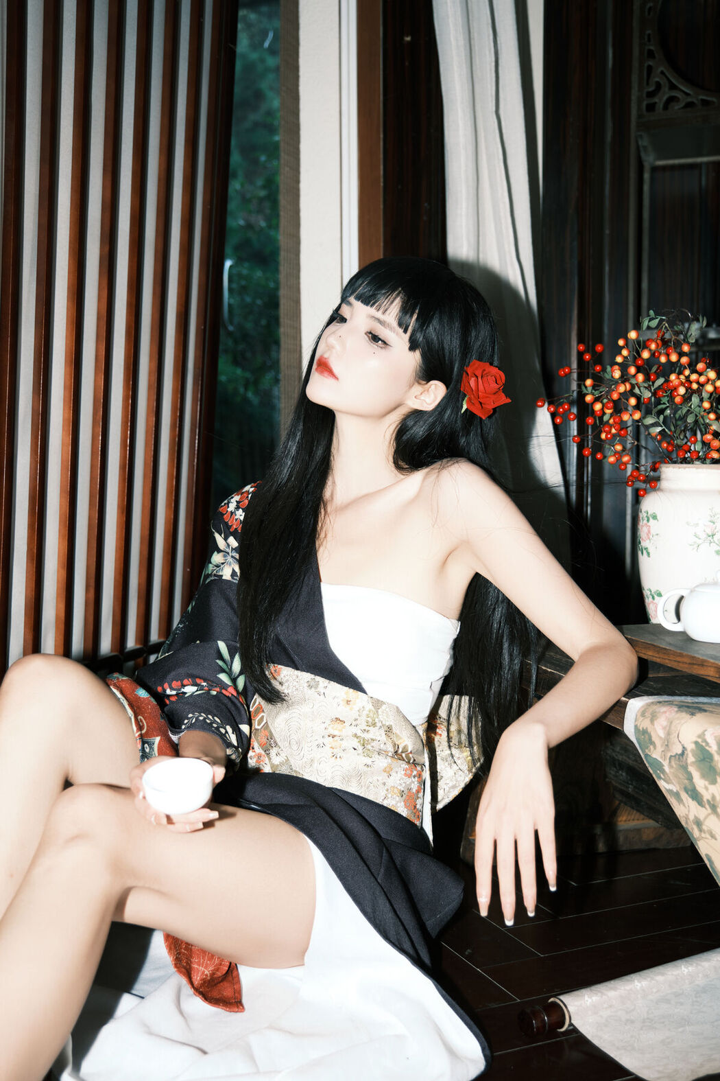 YiTuYu艺图语 Vol.7613 Duo Mi