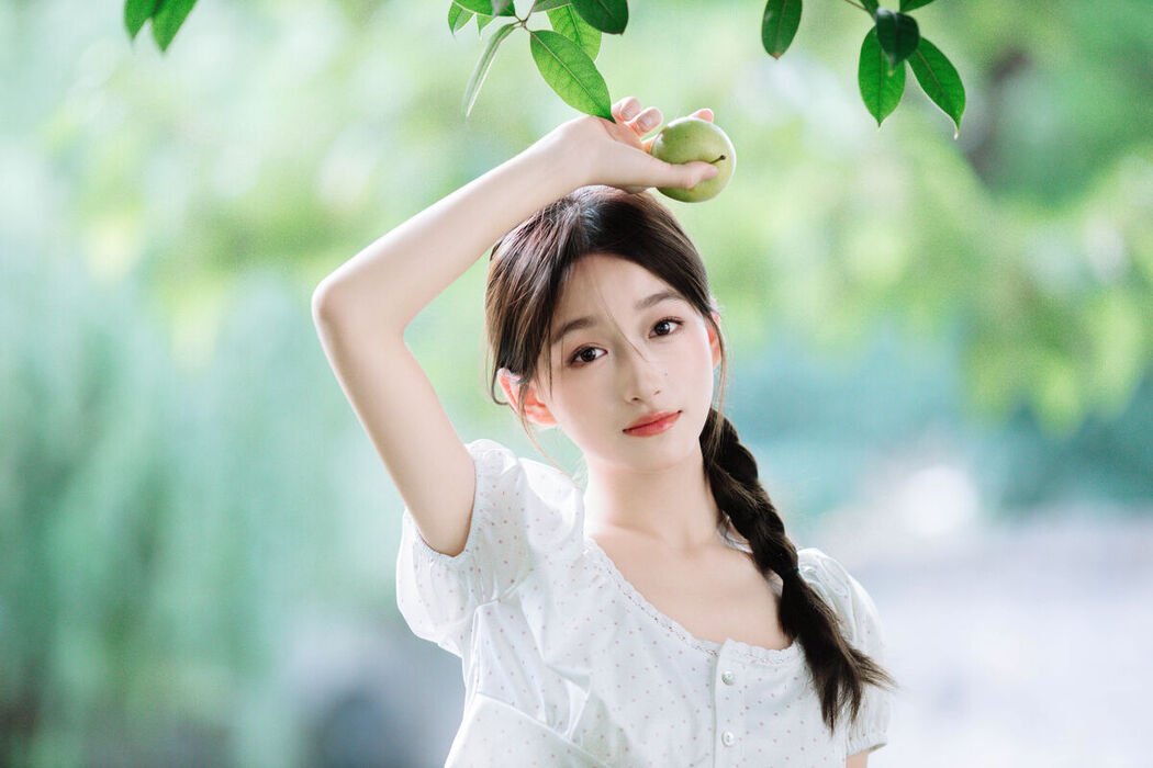 YiTuYu艺图语 Vol.7556 Yu Er
