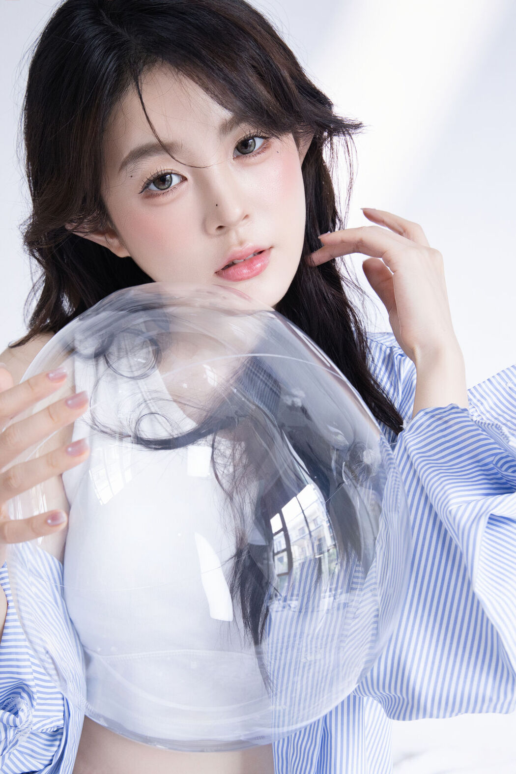 YiTuYu艺图语 Vol.7596 Luo Xin Xin