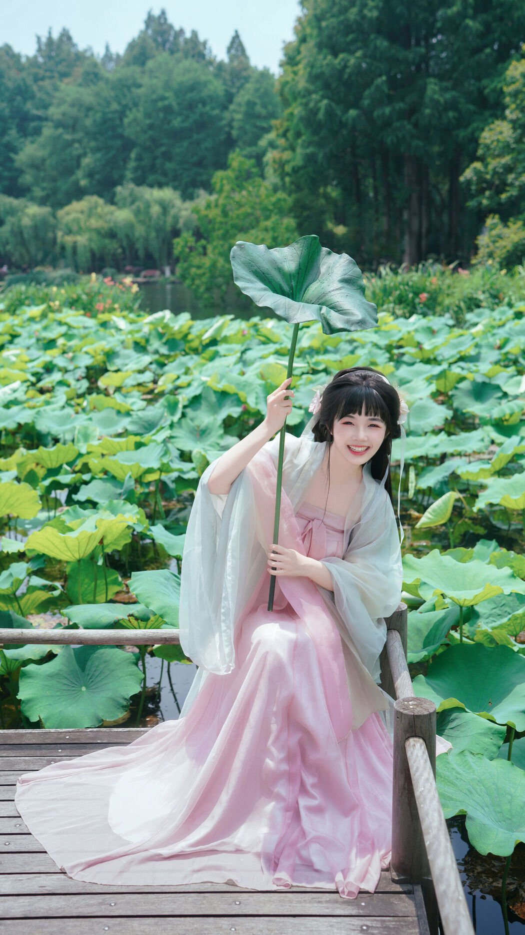 YiTuYu艺图语 Vol.7561 Yu Kimi