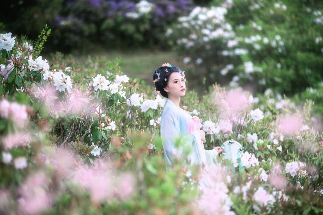 YiTuYu艺图语 Vol.7580 Ban Xia Xia Xia