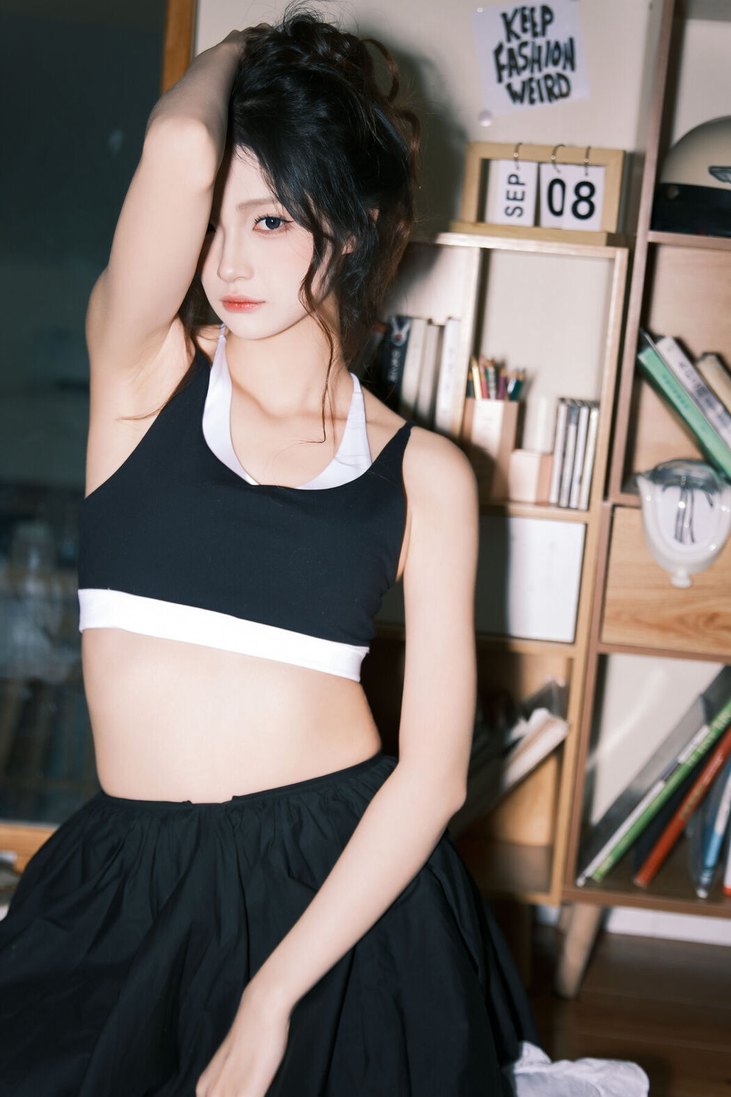 YiTuYu艺图语 Vol.7622 Xiao Dai Tong Xue