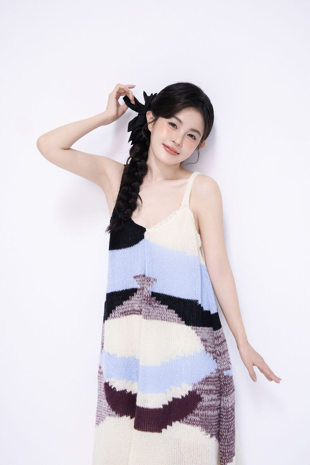 YiTuYu艺图语 Vol.7627 Luo Xin Xin
