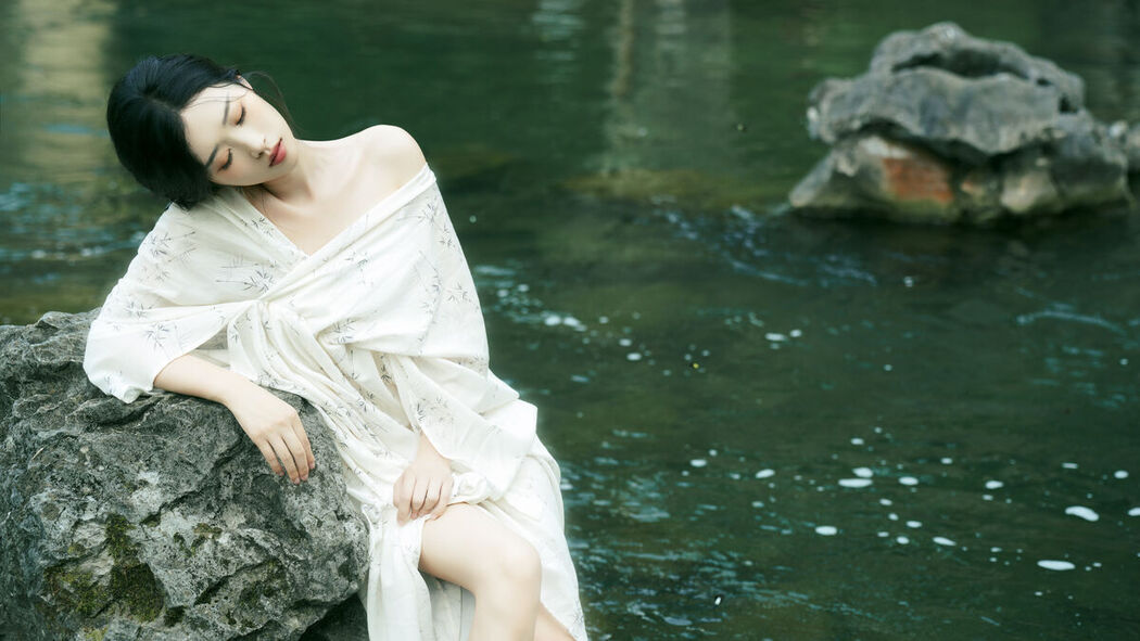 YiTuYu艺图语 Vol.7554 Si Si Li