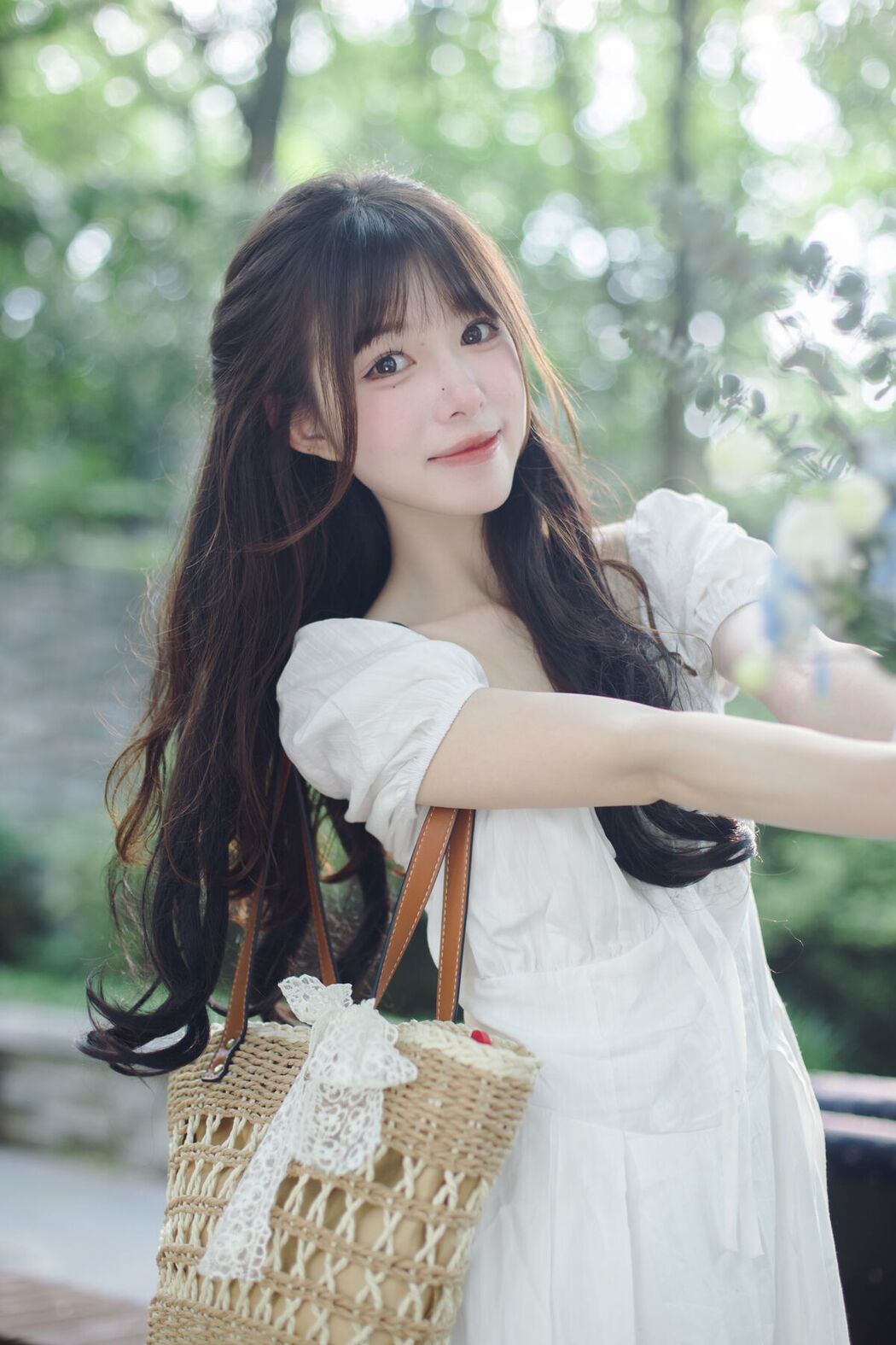 YiTuYu艺图语 Vol.7572 San San Bu Meng Ri Ji